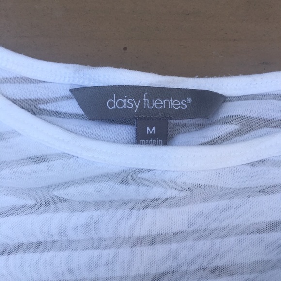 Women’s white t shirt - Picture 2 of 3